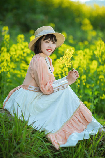 国产偷窥女厕所高清